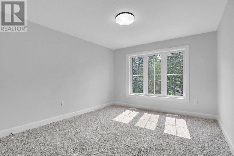 422 OLD WONDERLAND ROAD, London South (South N), Ontario, N6K3R2