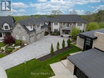 241 TAMARACK BOULEVARD Woodstock (Woodstock - North) Ontario photo 1