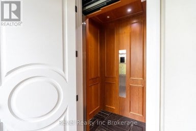 241 TAMARACK BOULEVARD Woodstock (Woodstock - North) Ontario photo 10