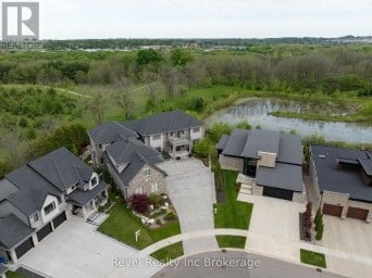 241 TAMARACK BOULEVARD Woodstock (Woodstock - North) Ontario photo 4