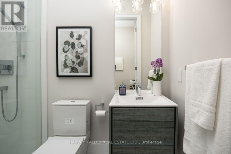 326 ST CLEMENTS AVENUE, Toronto (Lawrence Park South), Ontario, M4R1H5