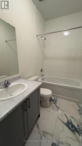 11 RADIANCE WAY, Whitby, Ontario, L1P0S2