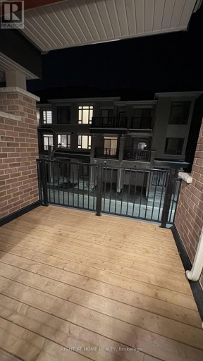 11 RADIANCE WAY, Whitby, Ontario, L1P0S2