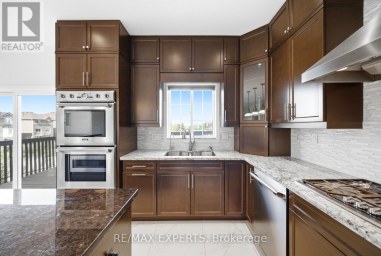 2071 GIBSON STREET Innisfil (Alcona) Ontario photo 11