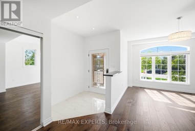 2071 GIBSON STREET Innisfil (Alcona) Ontario photo 2