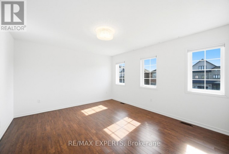 2071 GIBSON STREET, Innisfil (Alcona), Ontario, L9S4B7