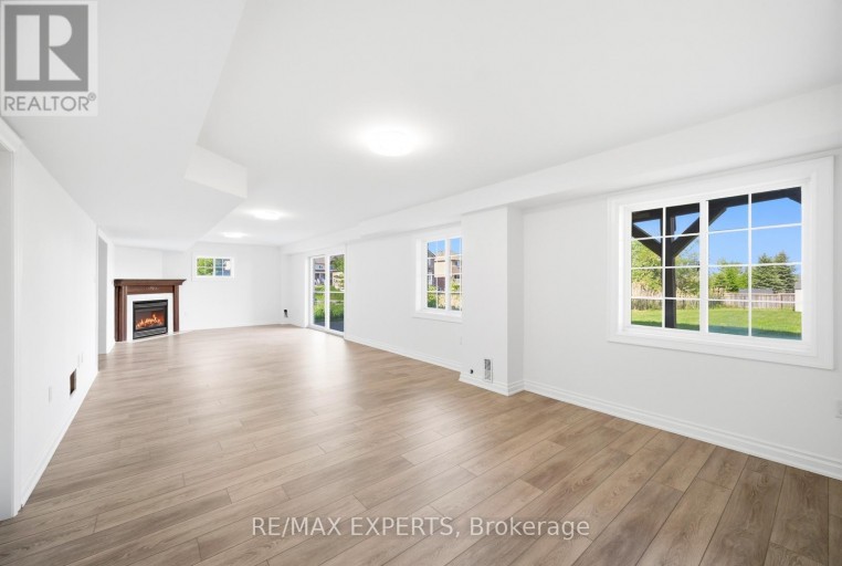 2071 GIBSON STREET, Innisfil (Alcona), Ontario, L9S4B7