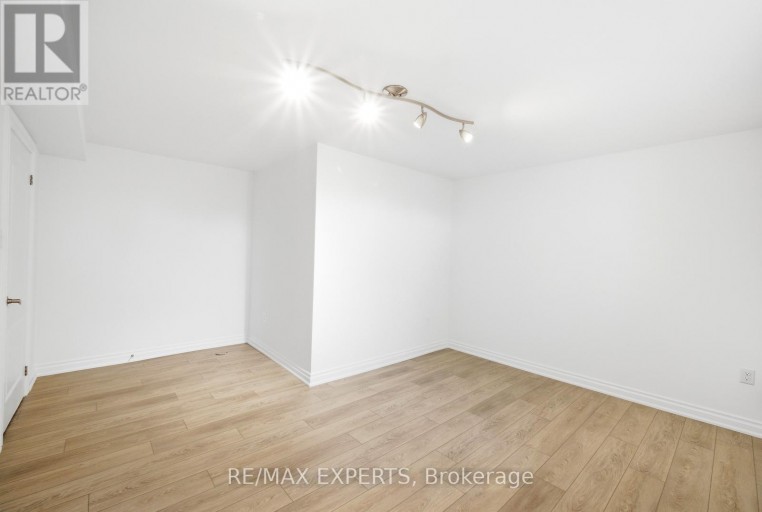 2071 GIBSON STREET, Innisfil (Alcona), Ontario, L9S4B7