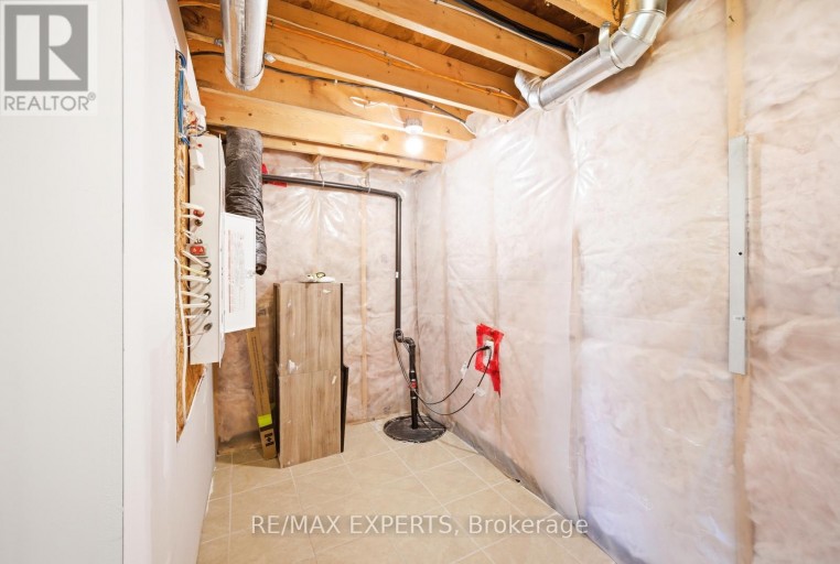 2071 GIBSON STREET, Innisfil (Alcona), Ontario, L9S4B7