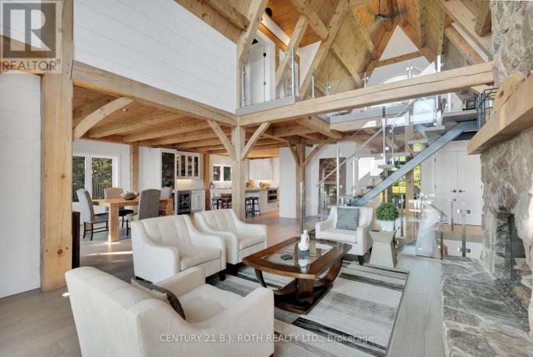 247 LAKESHORE ROAD W, Oro-Medonte (Hawkestone), Ontario, L0L2E0