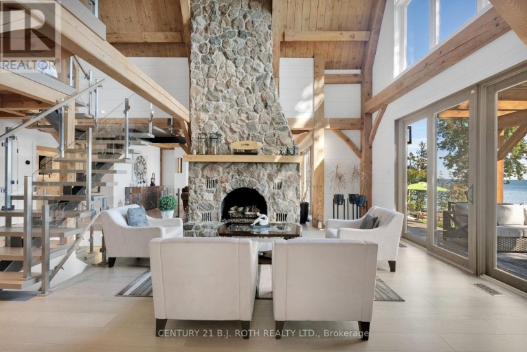 247 LAKESHORE ROAD W, Oro-Medonte (Hawkestone), Ontario, L0L2E0