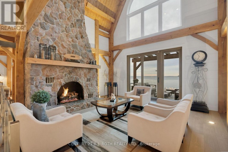 247 LAKESHORE ROAD W, Oro-Medonte (Hawkestone), Ontario, L0L2E0