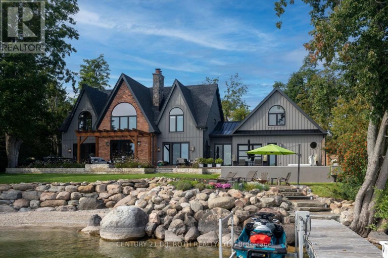 247 LAKESHORE ROAD W, Oro-Medonte (Hawkestone), Ontario, L0L2E0