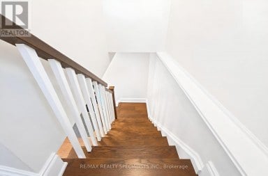 8 CULHAM STREET Oakville (CP College Park) Ontario photo 20