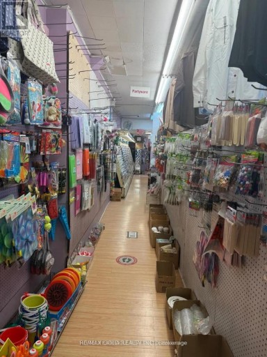 2212 BLOOR STREET, Toronto (High Park-Swansea), Ontario, M6S1N4