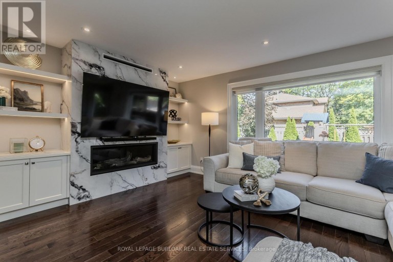 541 HAMBLING COURT, Burlington (Roseland), Ontario, L7N3S4