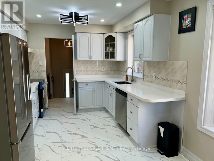 4252 TEA GARDEN CIRCLE, Mississauga (Cooksville), Ontario, L5B2W8