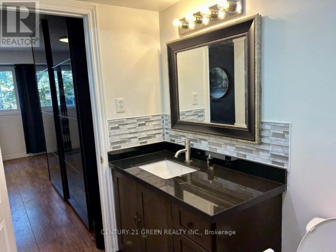 4252 TEA GARDEN CIRCLE, Mississauga (Cooksville), Ontario, L5B2W8