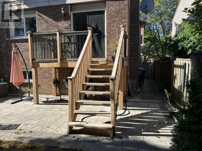 4252 TEA GARDEN CIRCLE, Mississauga (Cooksville), Ontario, L5B2W8