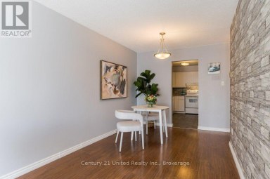302 - 136 WARE STREET Peterborough (Town Ward 3) Ontario photo 8