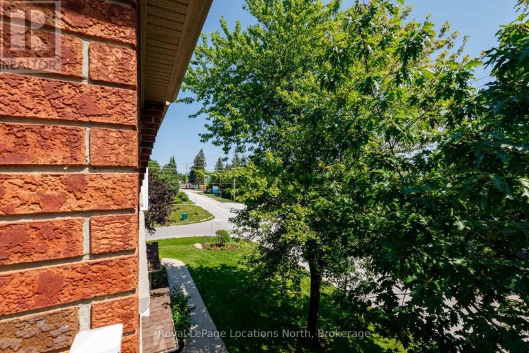 27 - 13 RAGLAN STREET, Collingwood, Ontario, L9Y5J5