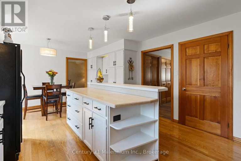449 6TH AVENUE W, Owen Sound, Ontario, N4K6K1