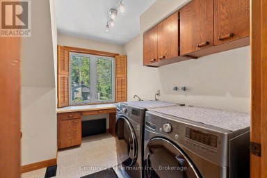 449 6TH AVENUE W Owen Sound Ontario photo 35