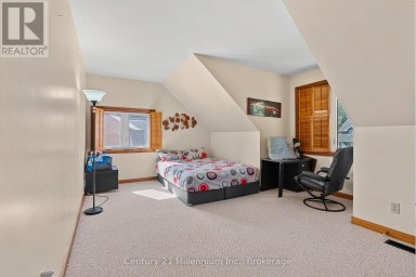 449 6TH AVENUE W Owen Sound Ontario photo 36