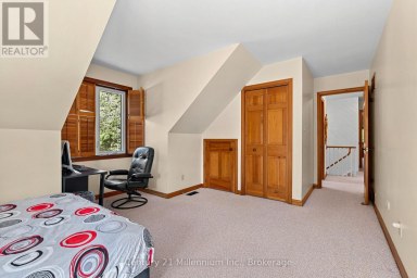 449 6TH AVENUE W Owen Sound Ontario photo 37