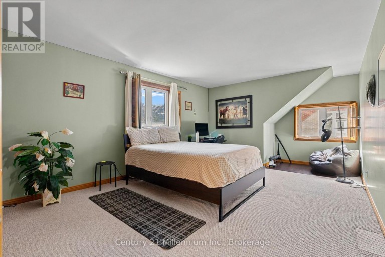 449 6TH AVENUE W, Owen Sound, Ontario, N4K6K1