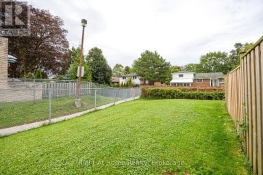 10 NEWING COURT Ajax (South East) Ontario photo 9