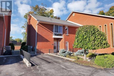 301 - 1 SHERWOOD STREET Kawartha Lakes (Bobcaygeon) Ontario photo 1