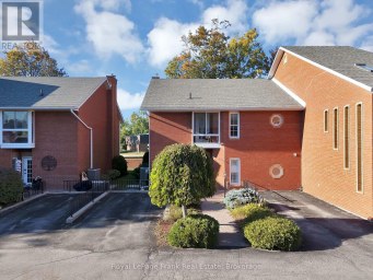 301 - 1 SHERWOOD STREET Kawartha Lakes (Bobcaygeon) Ontario photo 2