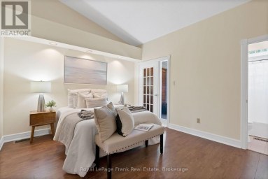301 - 1 SHERWOOD STREET Kawartha Lakes (Bobcaygeon) Ontario photo 21