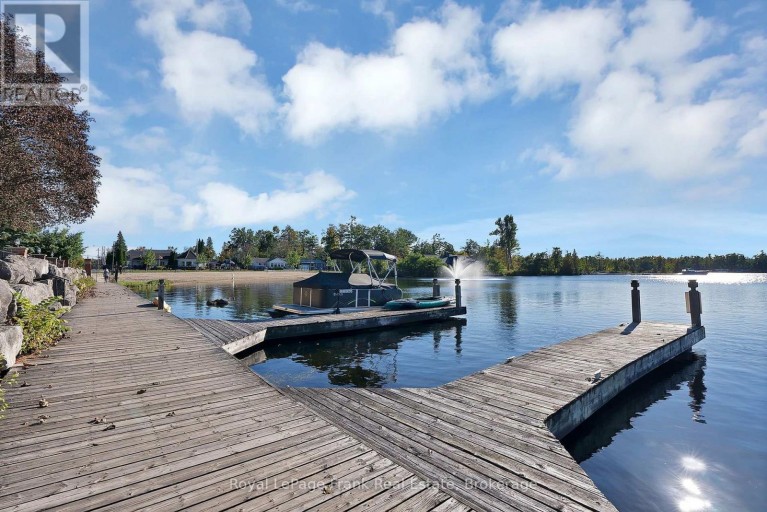 301 - 1 SHERWOOD STREET, Kawartha Lakes (Bobcaygeon), Ontario, K0M1A0