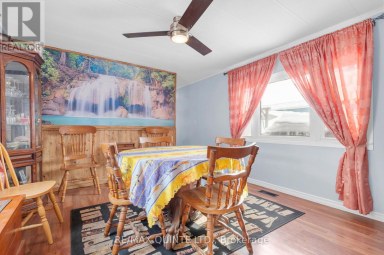 56 - 311 DUNDAS STREET Quinte West (Trenton Ward) Ontario photo 6