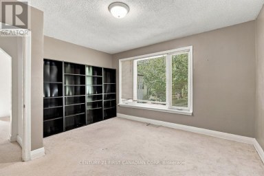 407 BOLER ROAD London South (South K) Ontario photo 26