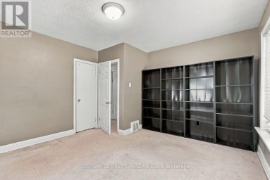407 BOLER ROAD London South (South K) Ontario photo 27
