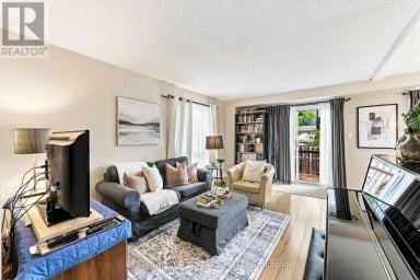 61 - 1270 GAINSBOROUGH DRIVE Oakville (FA Falgarwood) Ontario photo 6