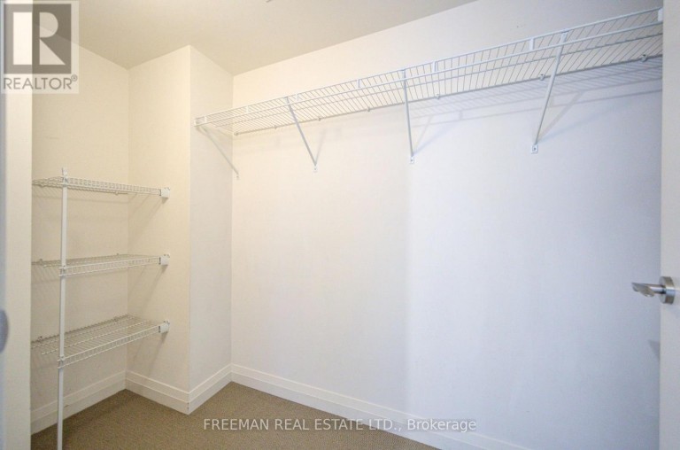 TH108 - 5 VALHALLA INN ROAD, Toronto (Islington-City Centre West), Ontario, M9B0B1