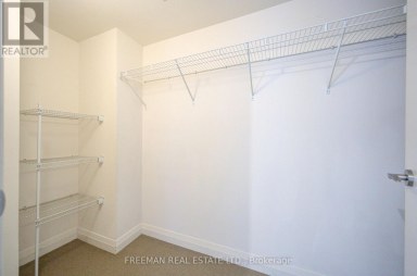 TH108 - 5 VALHALLA INN ROAD Toronto (Islington-City Centre West) Ontario photo 20