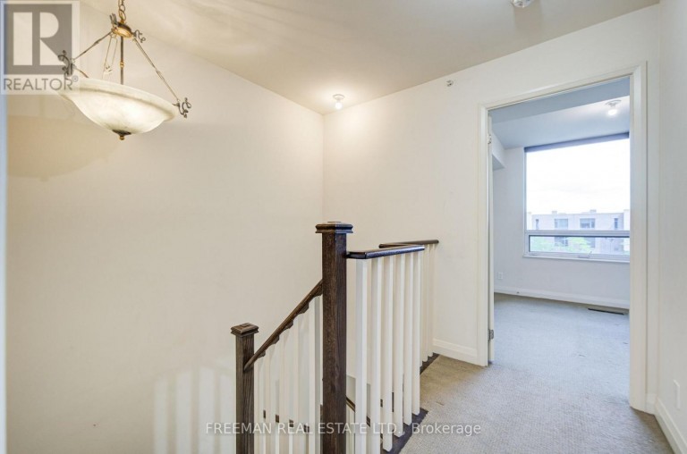 TH108 - 5 VALHALLA INN ROAD, Toronto (Islington-City Centre West), Ontario, M9B0B1