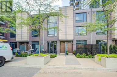 TH108 - 5 VALHALLA INN ROAD Toronto (Islington-City Centre West) Ontario photo 3
