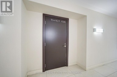 TH108 - 5 VALHALLA INN ROAD Toronto (Islington-City Centre West) Ontario photo 4