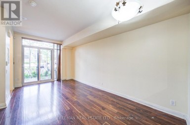 TH108 - 5 VALHALLA INN ROAD Toronto (Islington-City Centre West) Ontario photo 7