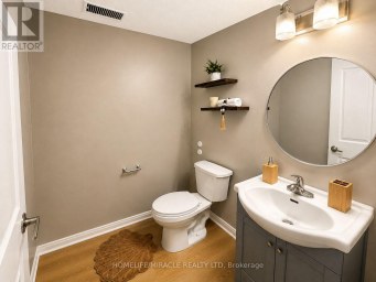 67 KINZIE AVENUE Kitchener Ontario photo 15