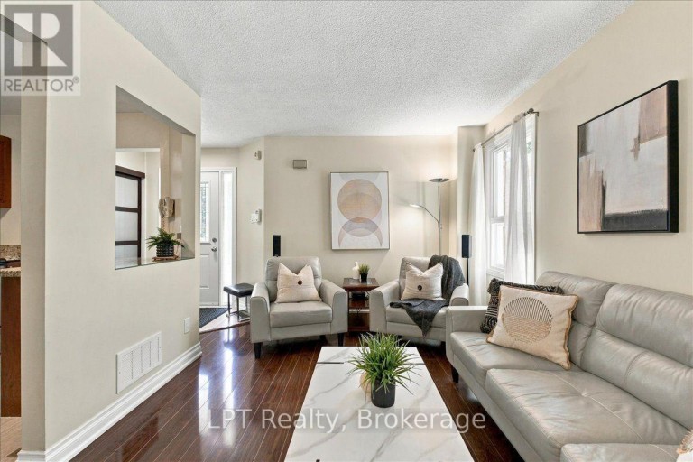 69 SCARFAIR PATHWAY, Toronto (Malvern), Ontario, M1B4G2