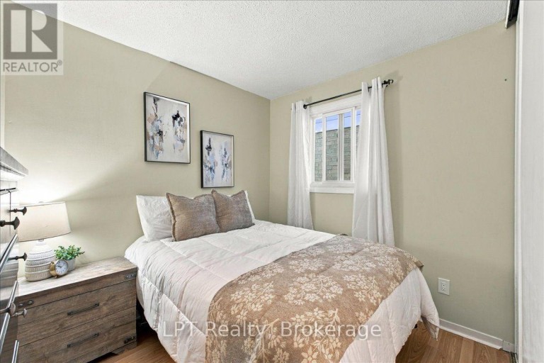 69 SCARFAIR PATHWAY, Toronto (Malvern), Ontario, M1B4G2