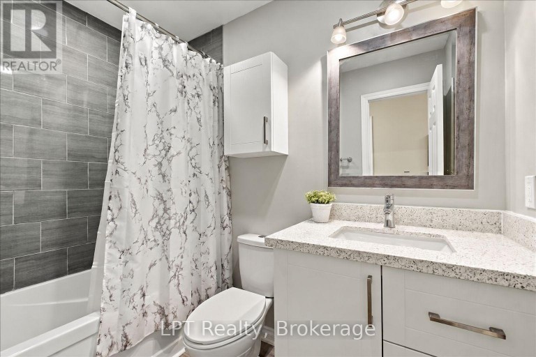 69 SCARFAIR PATHWAY, Toronto (Malvern), Ontario, M1B4G2