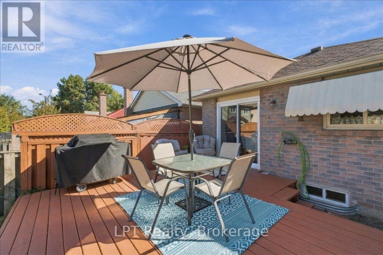 69 SCARFAIR PATHWAY, Toronto (Malvern), Ontario, M1B4G2